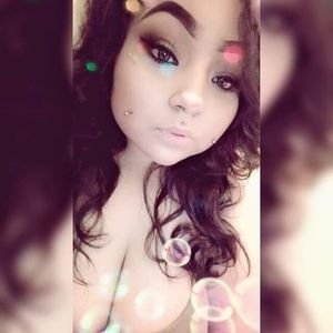 Meet your Posher, Iveth